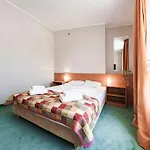 Przystan Sobieszewo Vega Bed and Breakfast Γκντανσκ