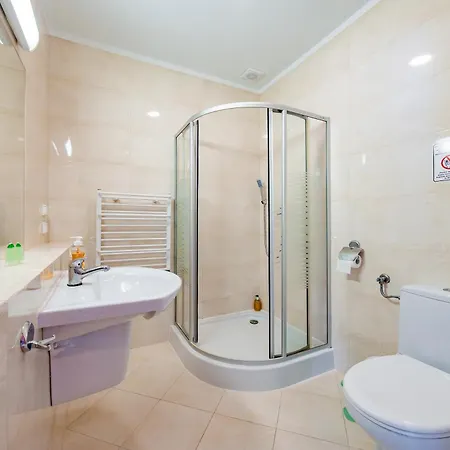 Bed & Breakfast Przystan Sobieszewo 2*