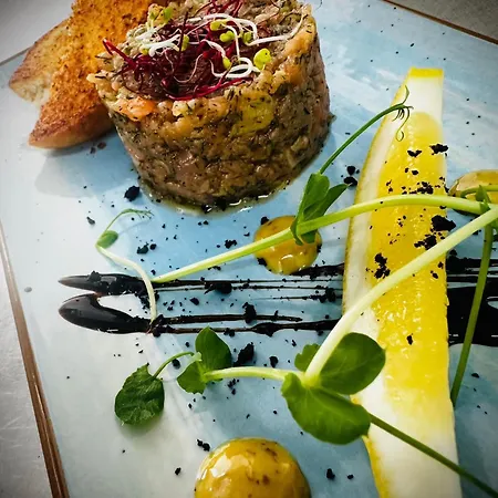 فندق مبيت وإفطار Przystan Sobieszewo غدانسك